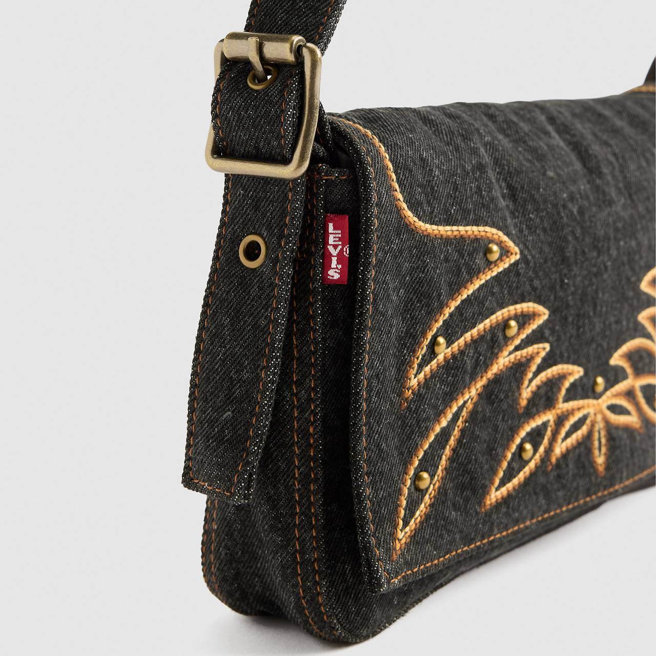 BRANNAN SHOULDER BAG - 4