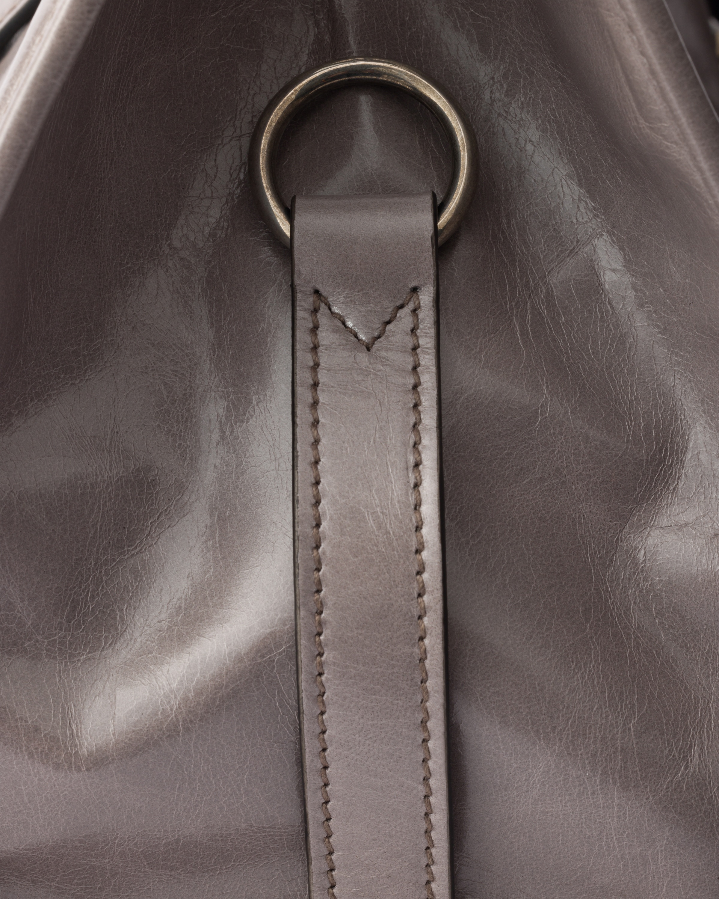 Medium leather tote bag - 6