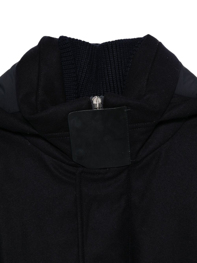 hooded jacket 3