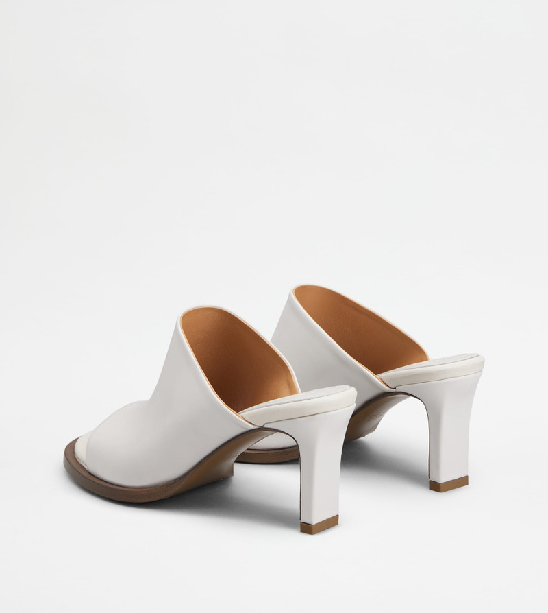 Tod's MULES IN LEATHER - WHITE outlook