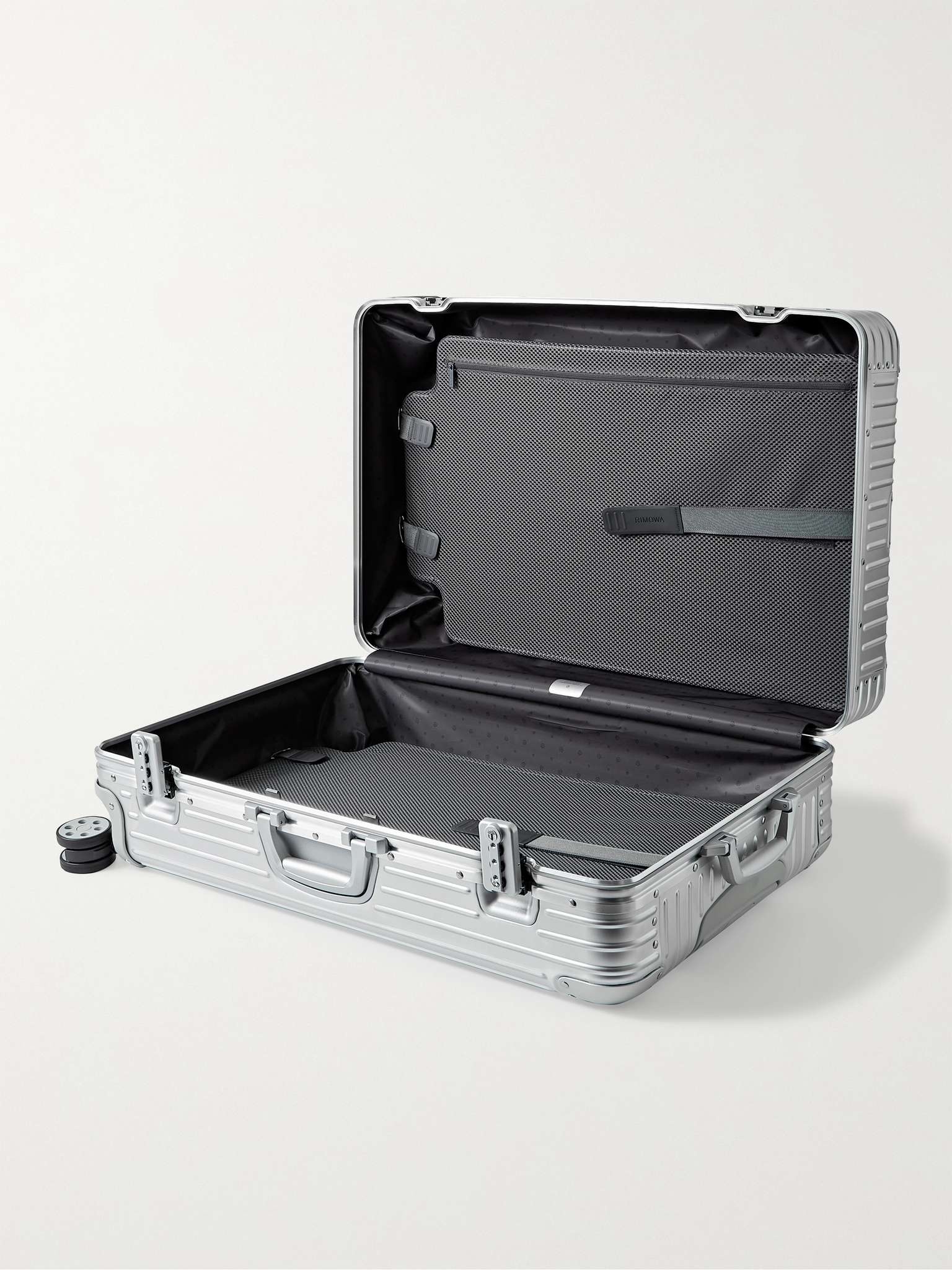 Original Check-In Large 79cm Aluminium Suitcase - 3