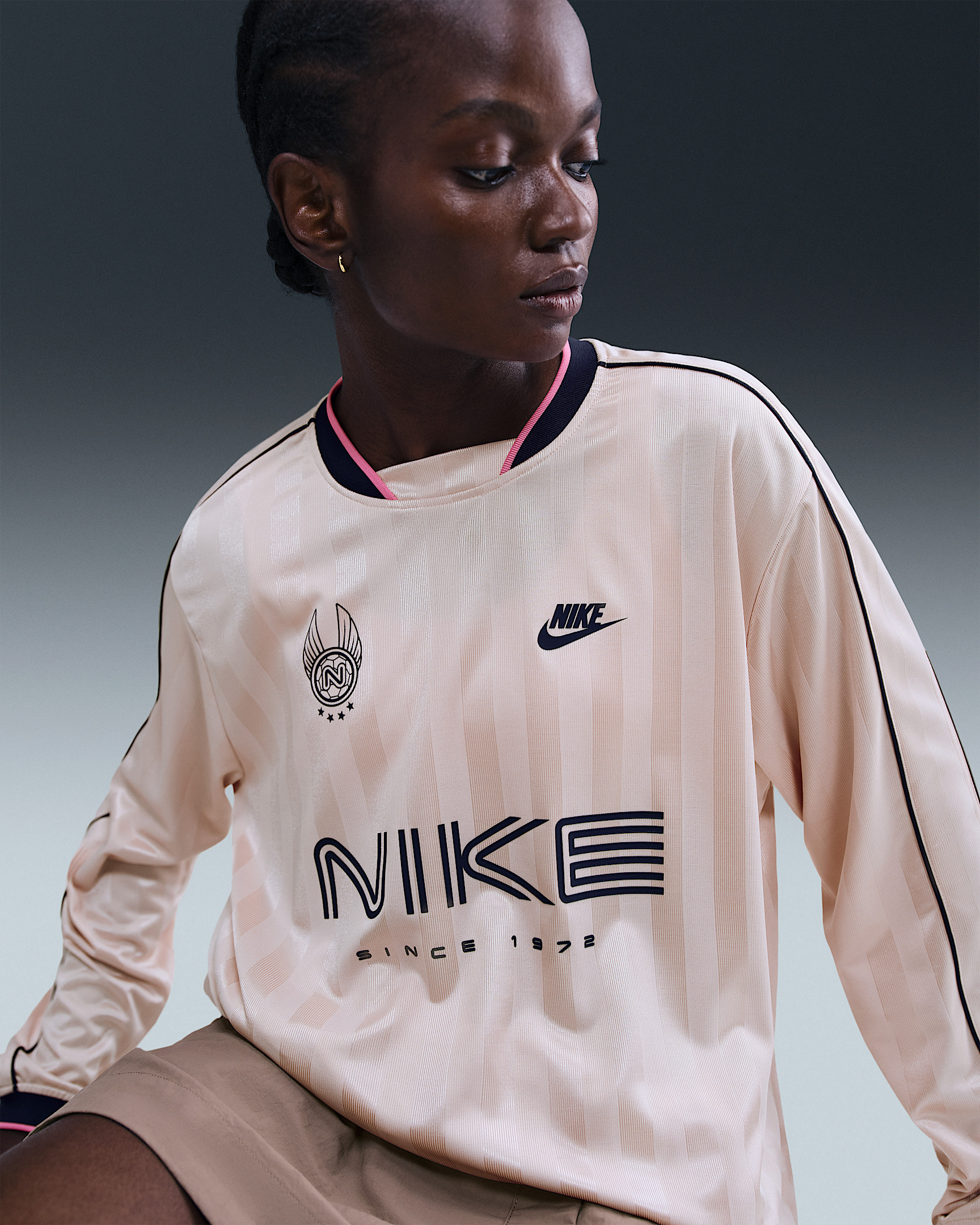 Nike Sportswear Women's Long-Sleeve Jersey Top - 3