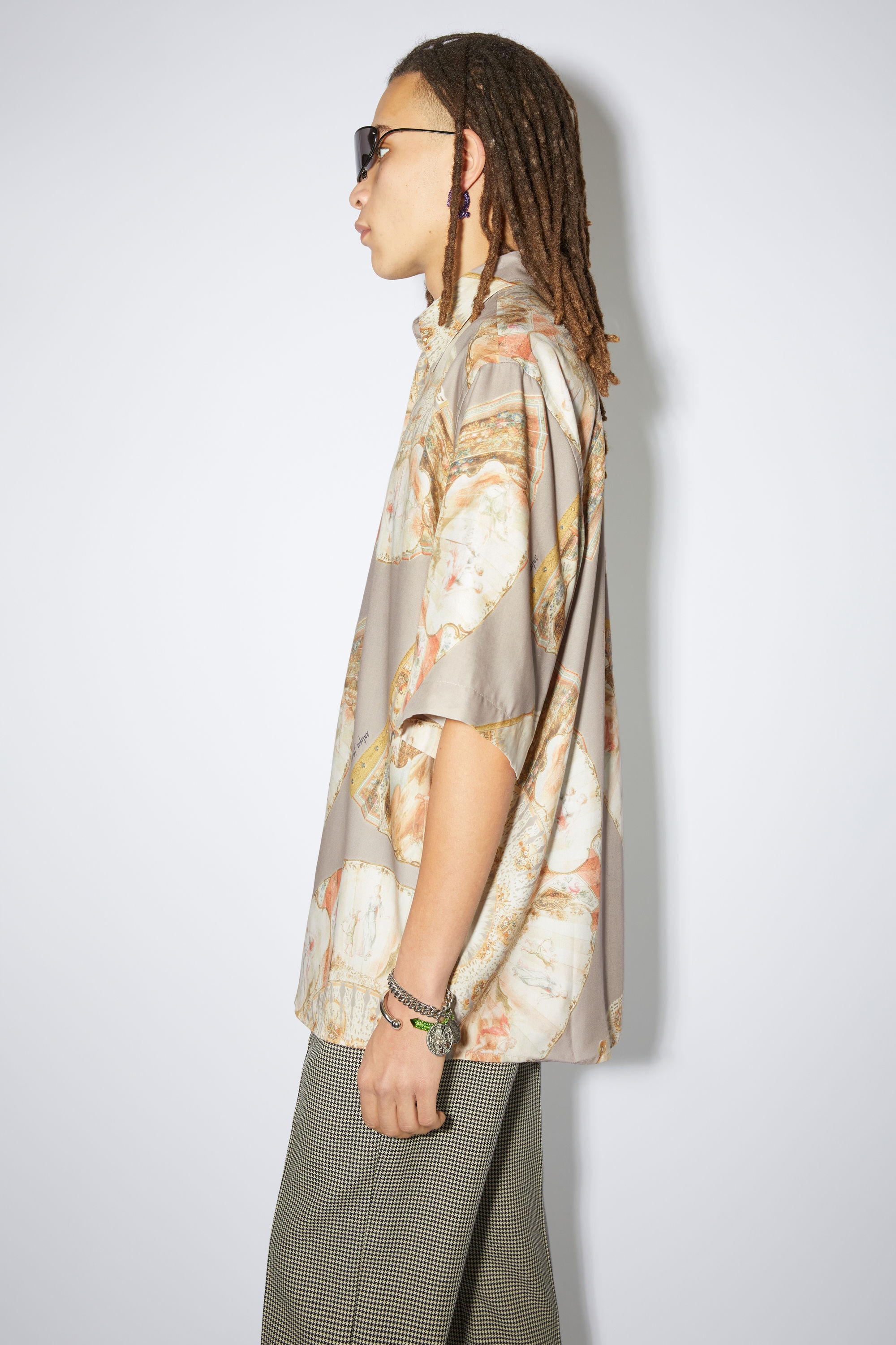 Fan print short sleeve shirt - Brown - 4