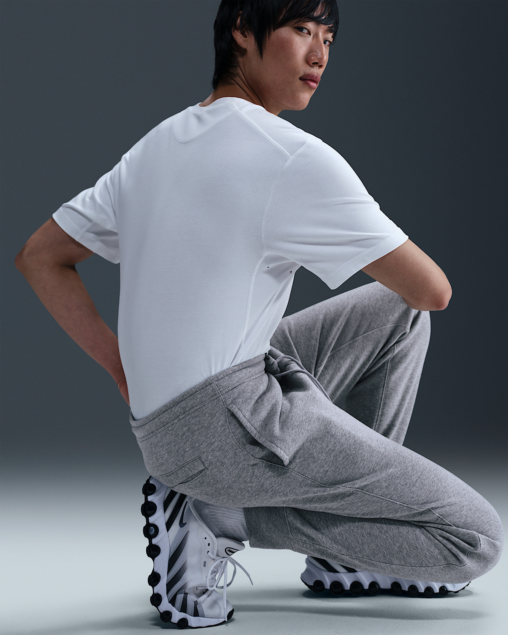 Nike Club Men's Joggers - 5