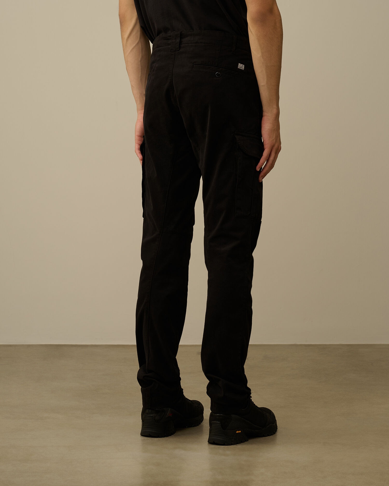 Stretch Sateen Ergonomic Cargo Pants - 3