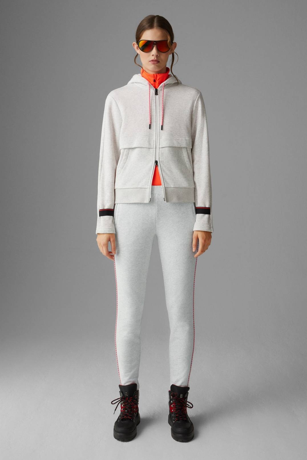 THEA JOGGING TROUSERS IN LIGHT GREY - 4