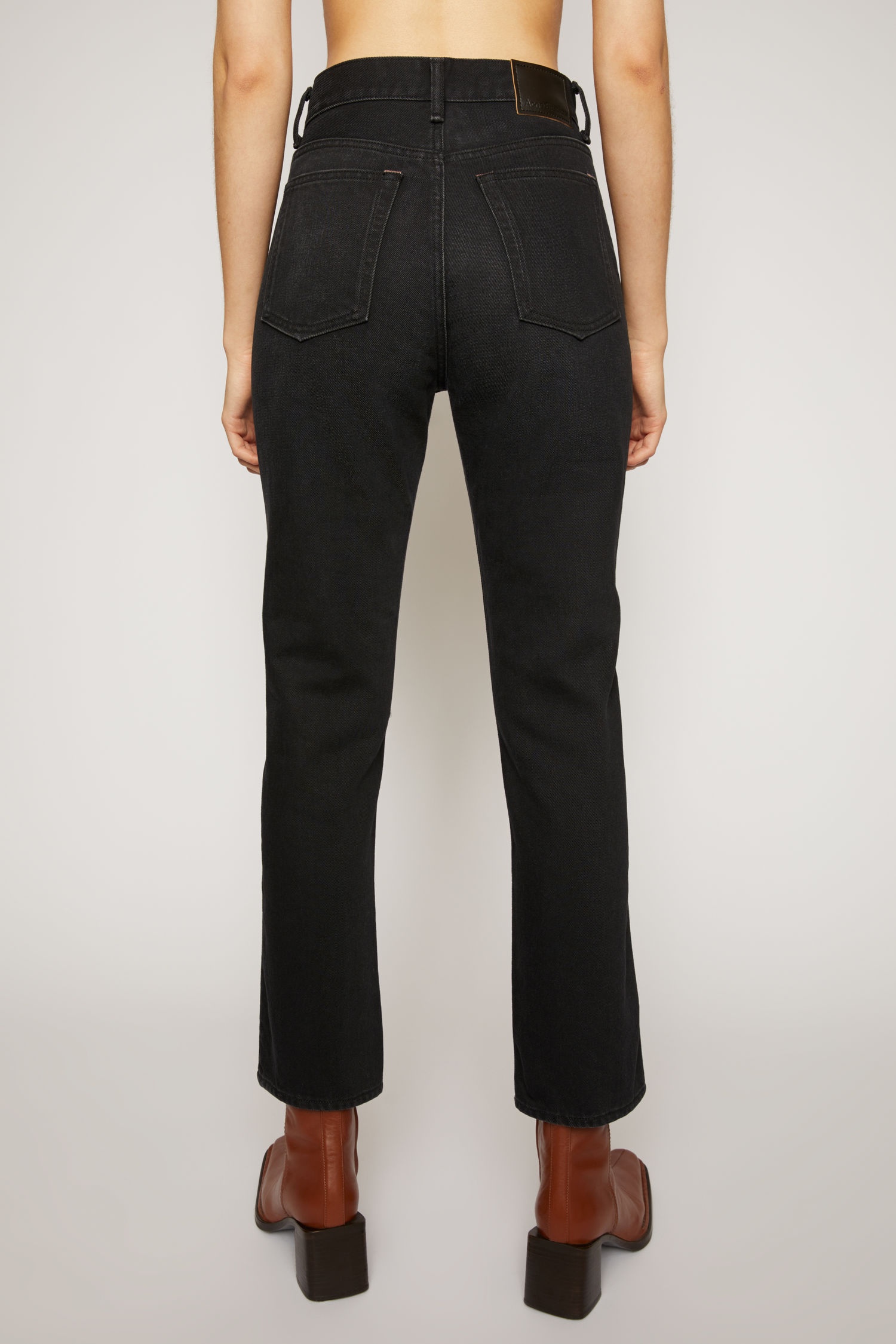 Cropped straight fit jeans washed black - 3