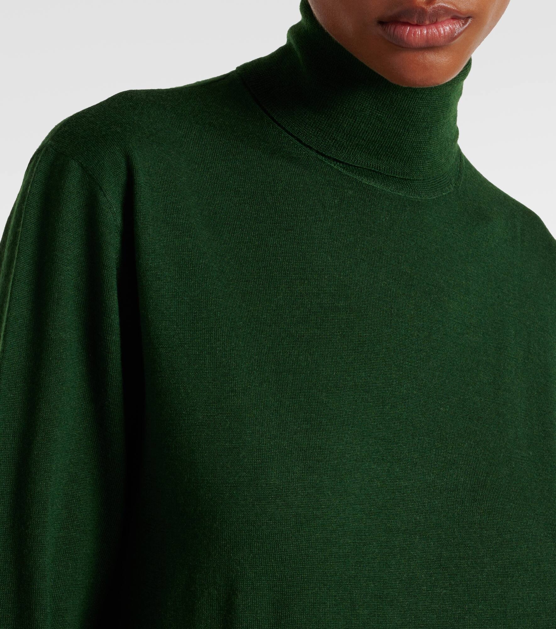 Wool turtleneck sweater - 5