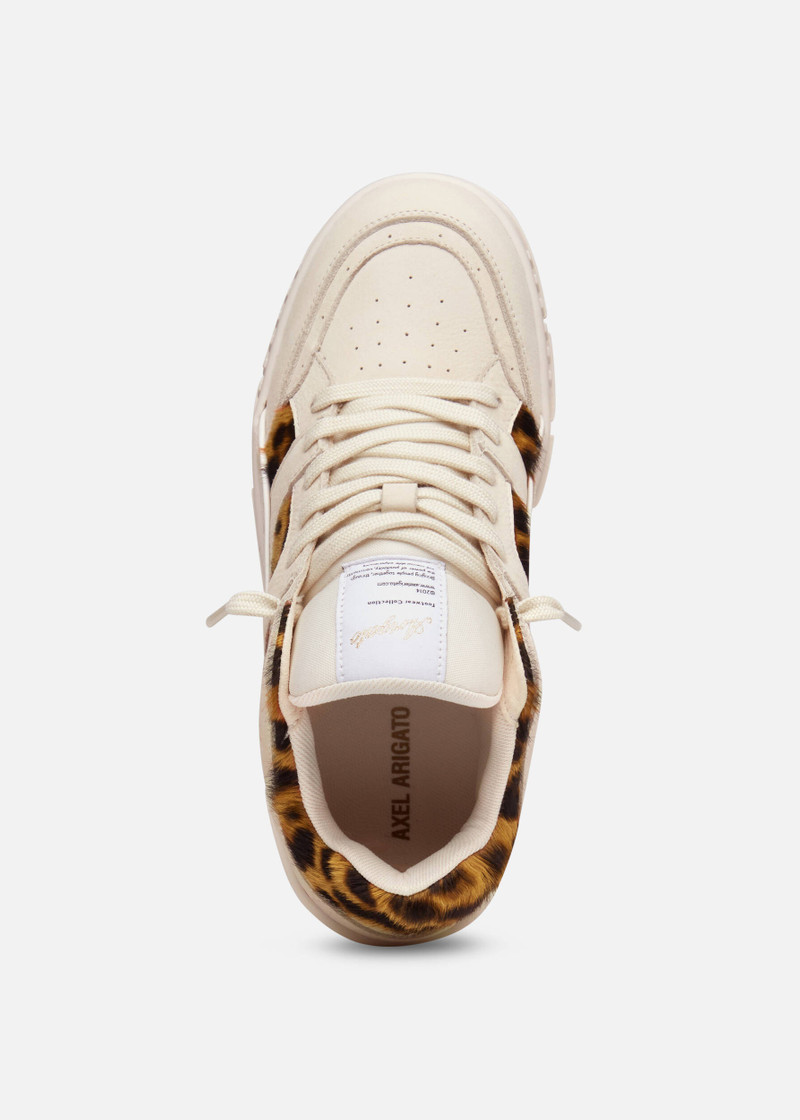 지역 Lo Sneaker 4