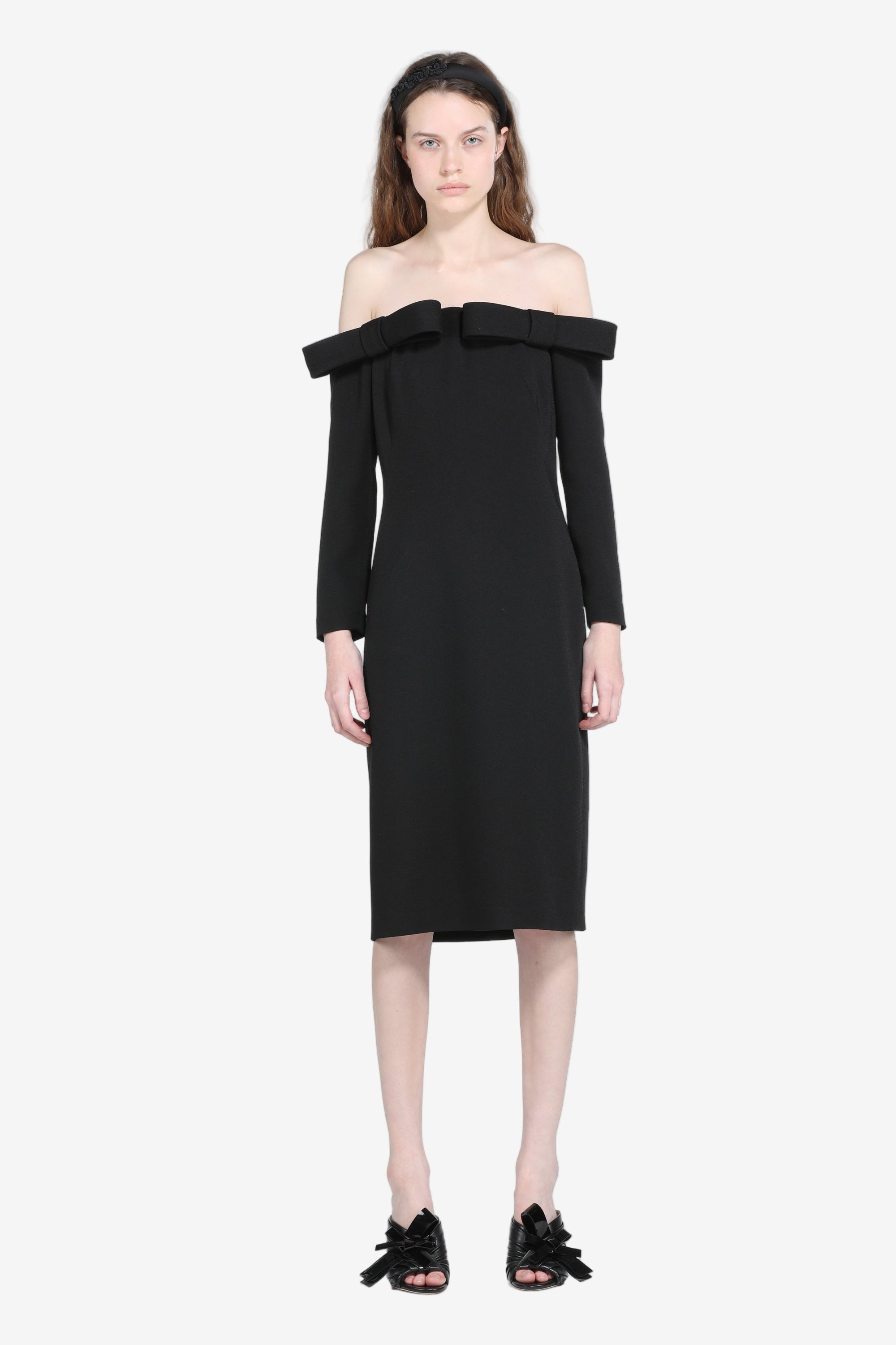 LONG-SLEEVED DRESS WITH OFF-THE-SHOULDERS - 1