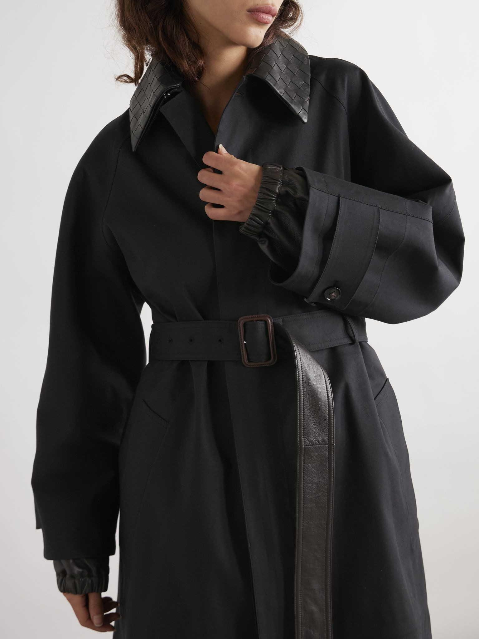 Belted intrecciato leather-trimmed cotton-blend gabardine trench coat Black - 5