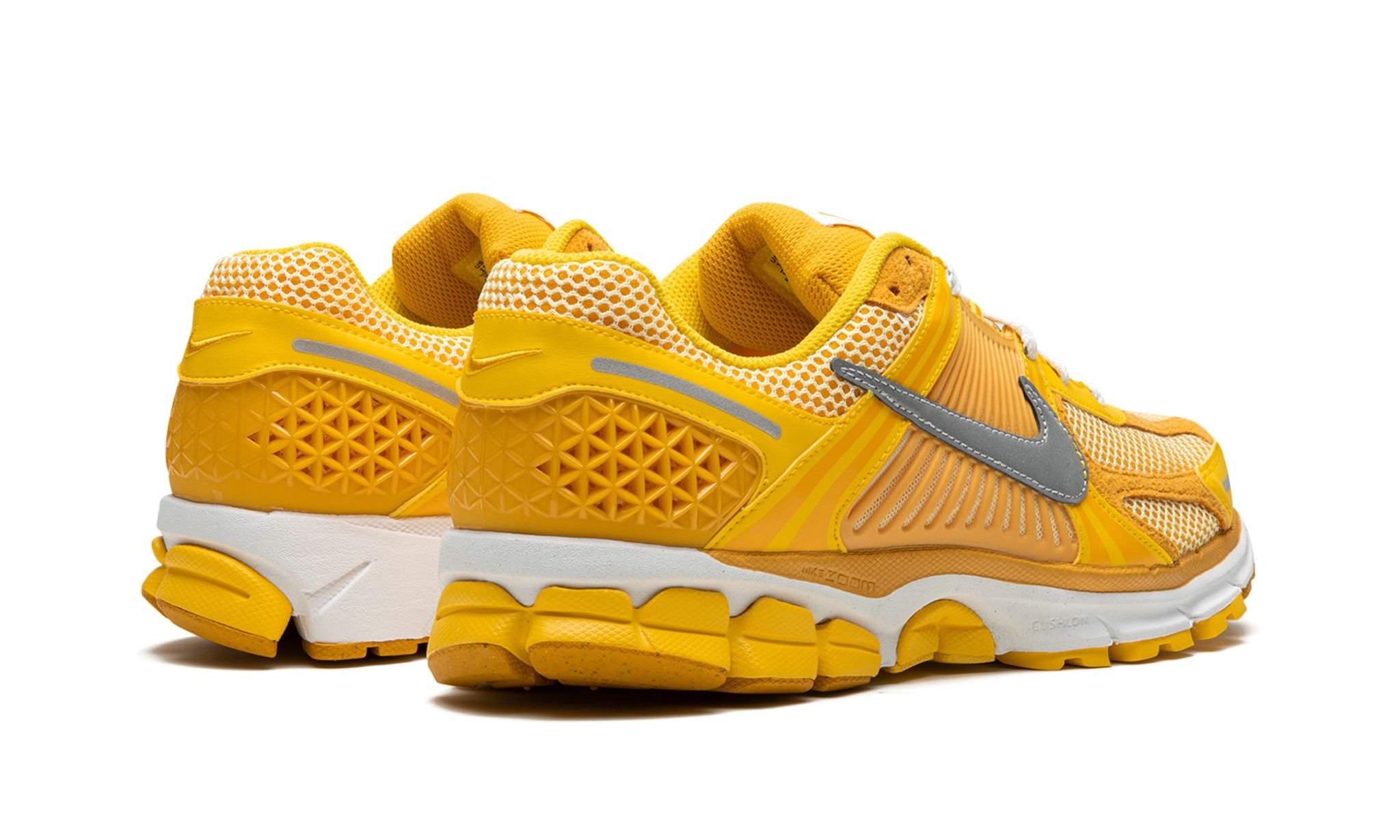 Zoom Vomero 5 "Varsity Maize" - 3