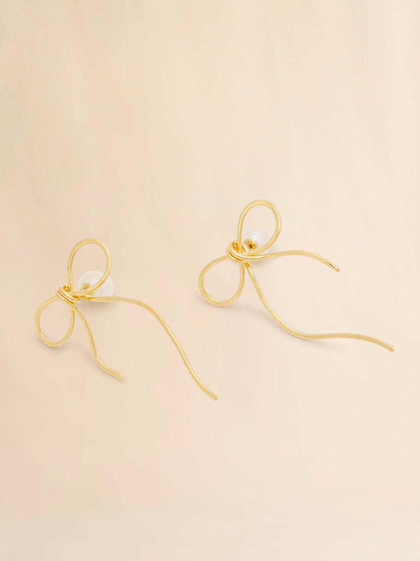 GOLDEN BOW STUD EARRINGS - 4