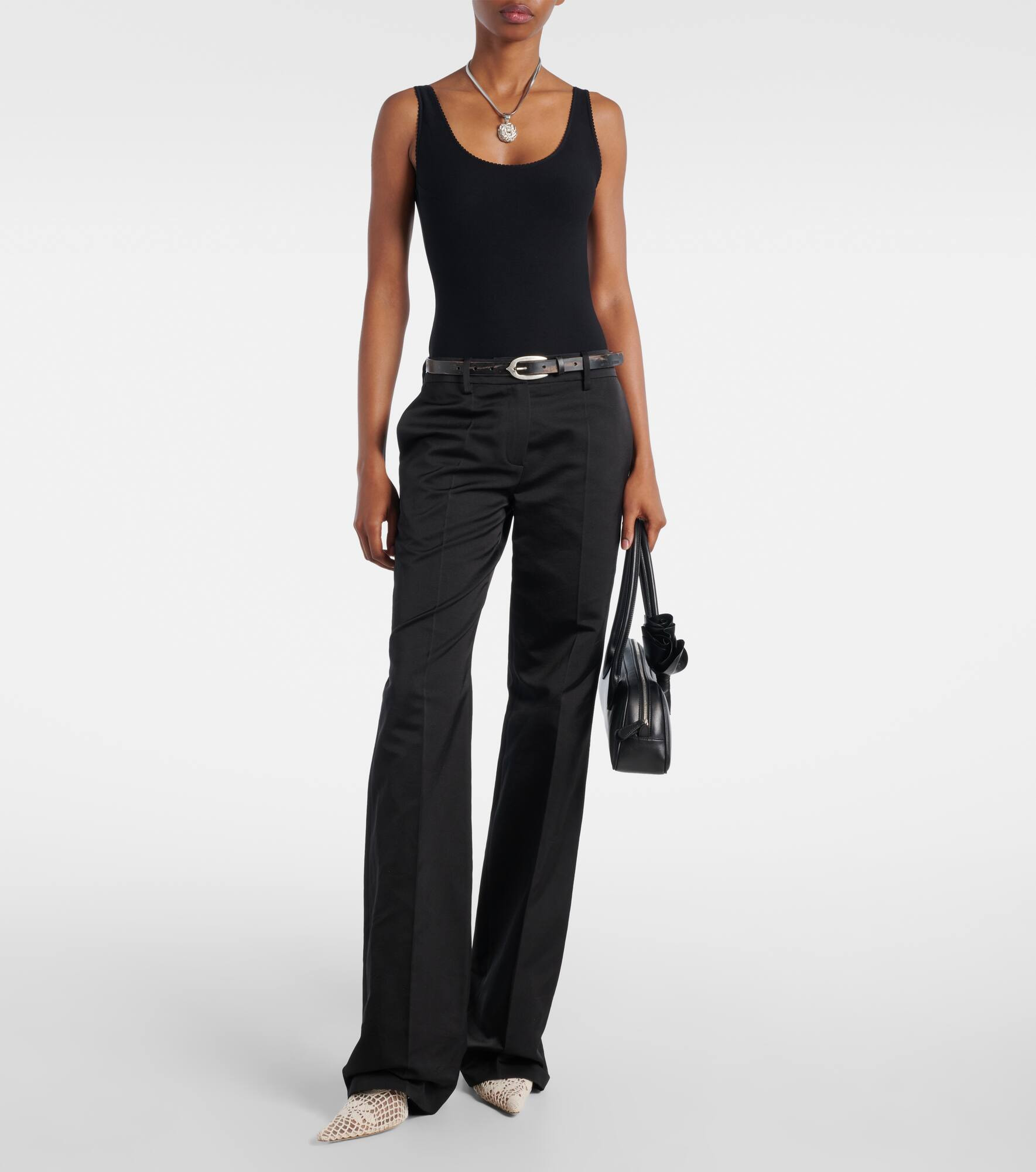 Scalloped open-back bodysuit - 2
