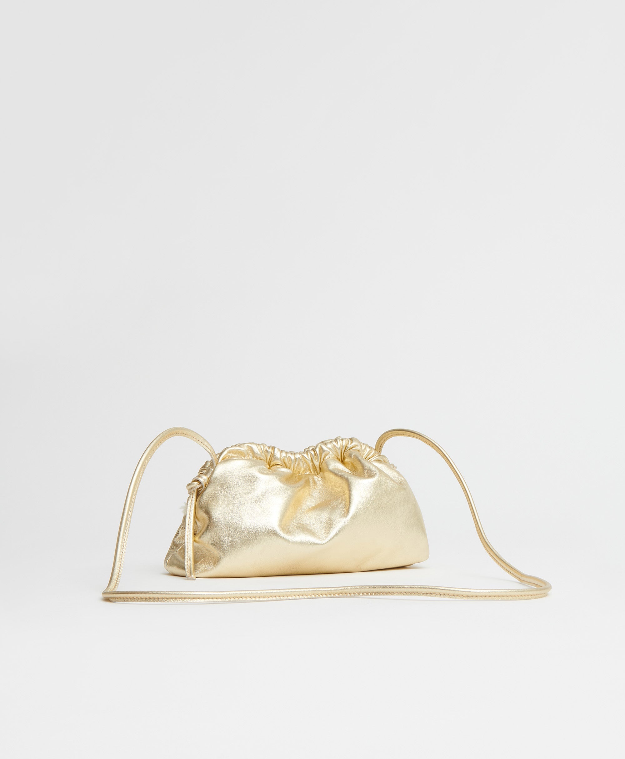 MINI CLOUD CLUTCH - 2