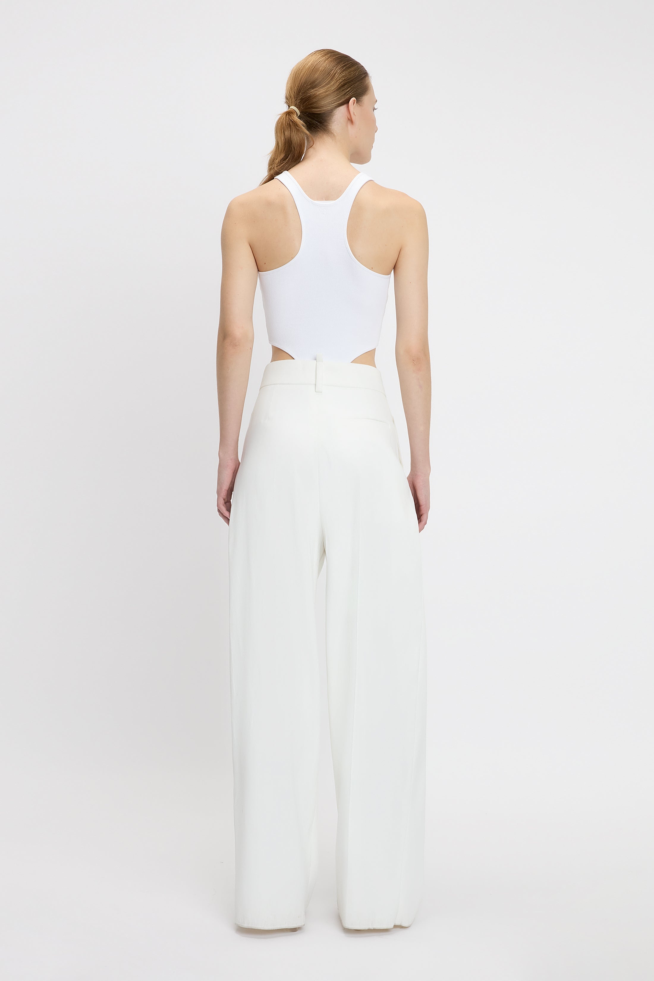 High Leg Bodysuit In White - 4