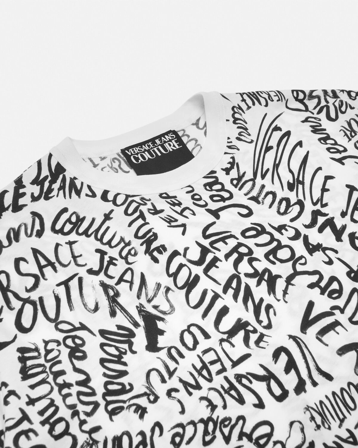Logomania T-Shirt - 2
