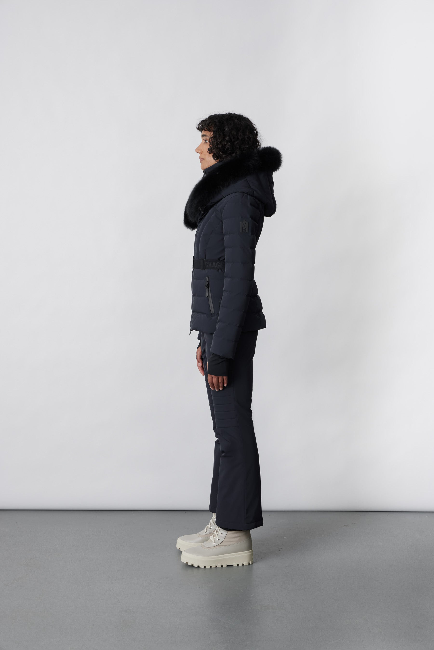 ELITA Down ski jacket with removable blue fox fur trim - 3