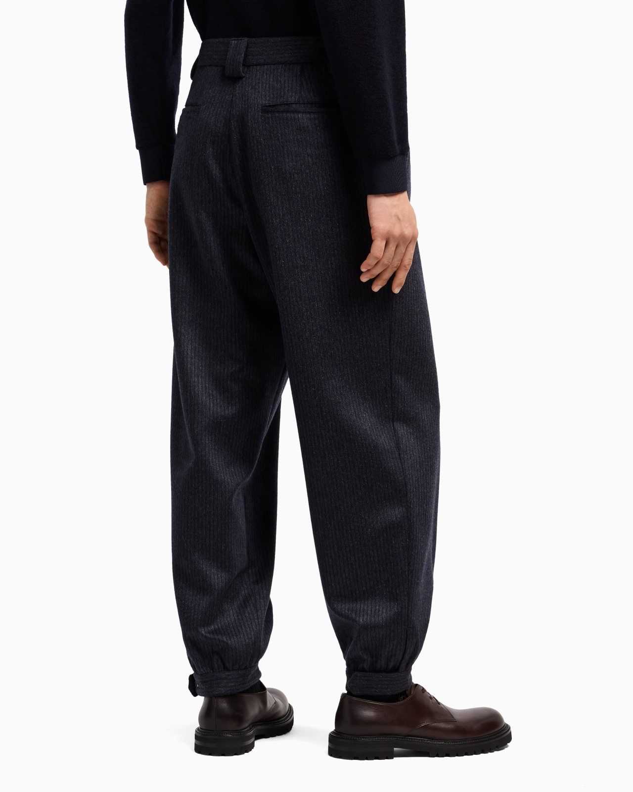 SINGLE-PLEAT TROUSERS IN ARMURE CASHMERE - 3