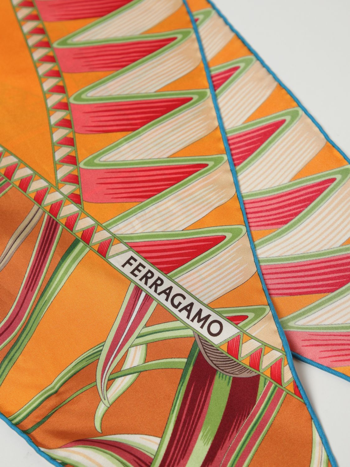 Scarf woman Ferragamo - 3