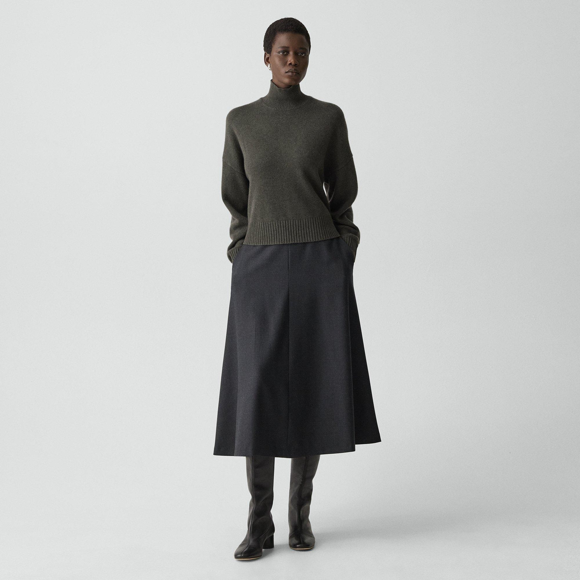 Cropped Turtleneck in Cashmere - 6