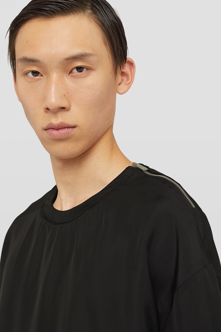 Crew-Neck T-Shirt - 5
