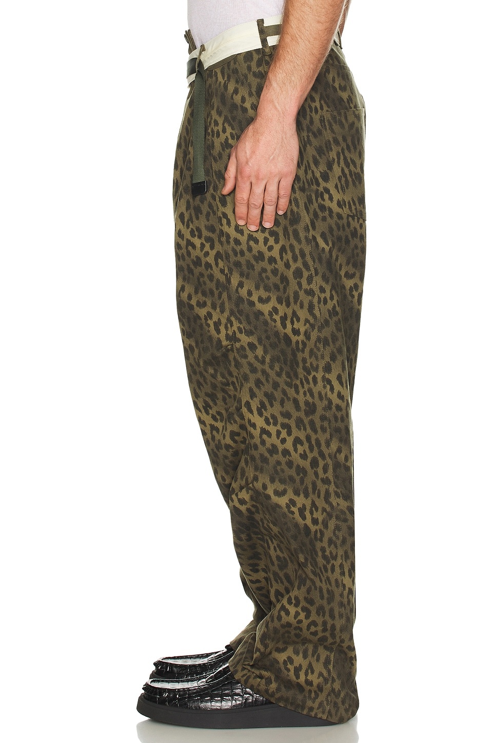 Unisex Leopard Cross-Over Wide Jeans - 5