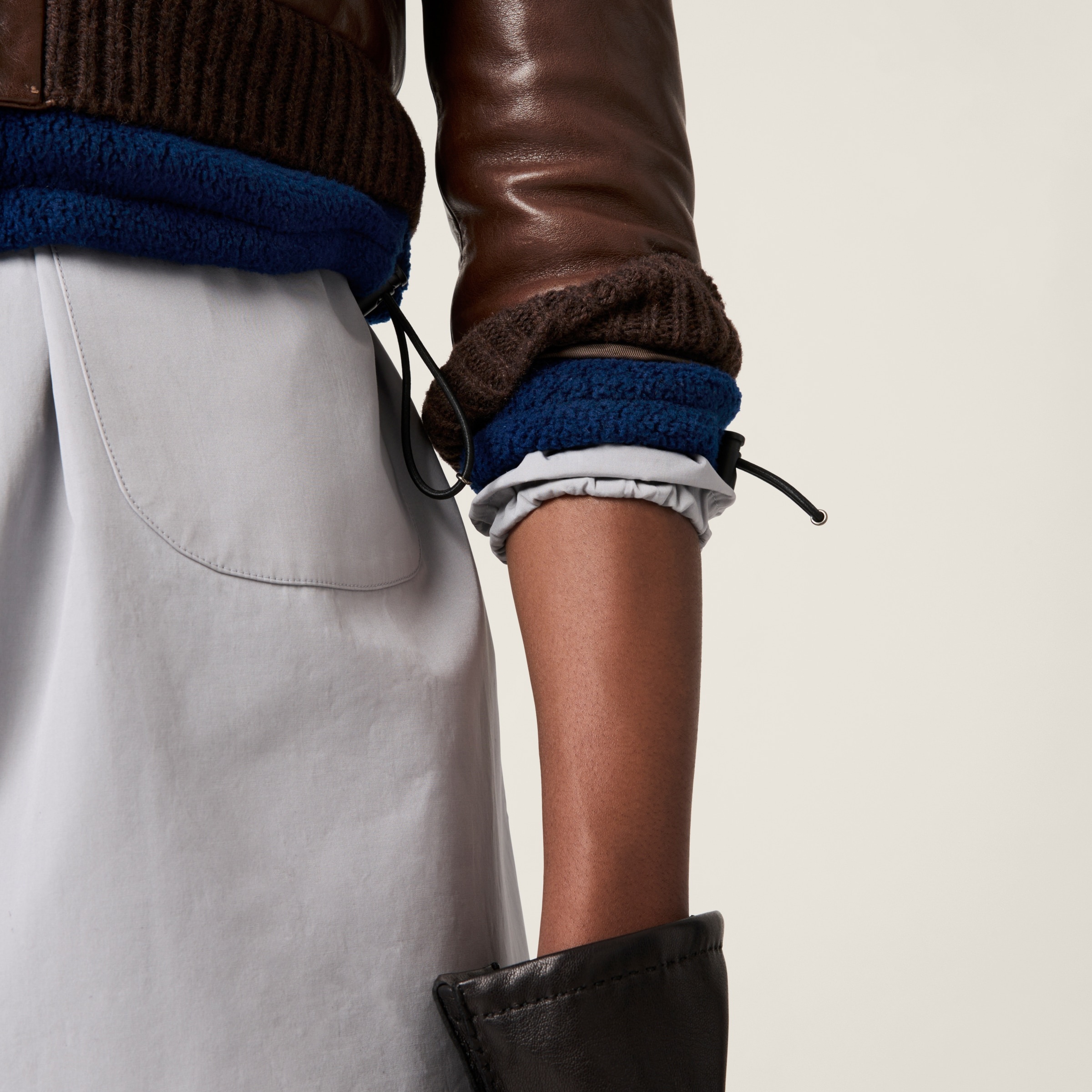 Cropped leather jacket - 4