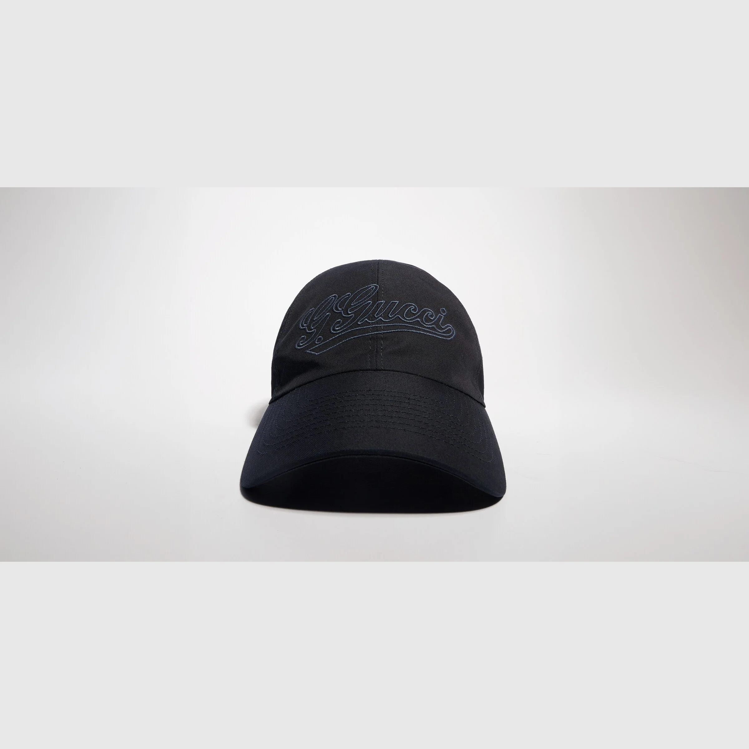 Cotton baseball hat with embroidery - 1