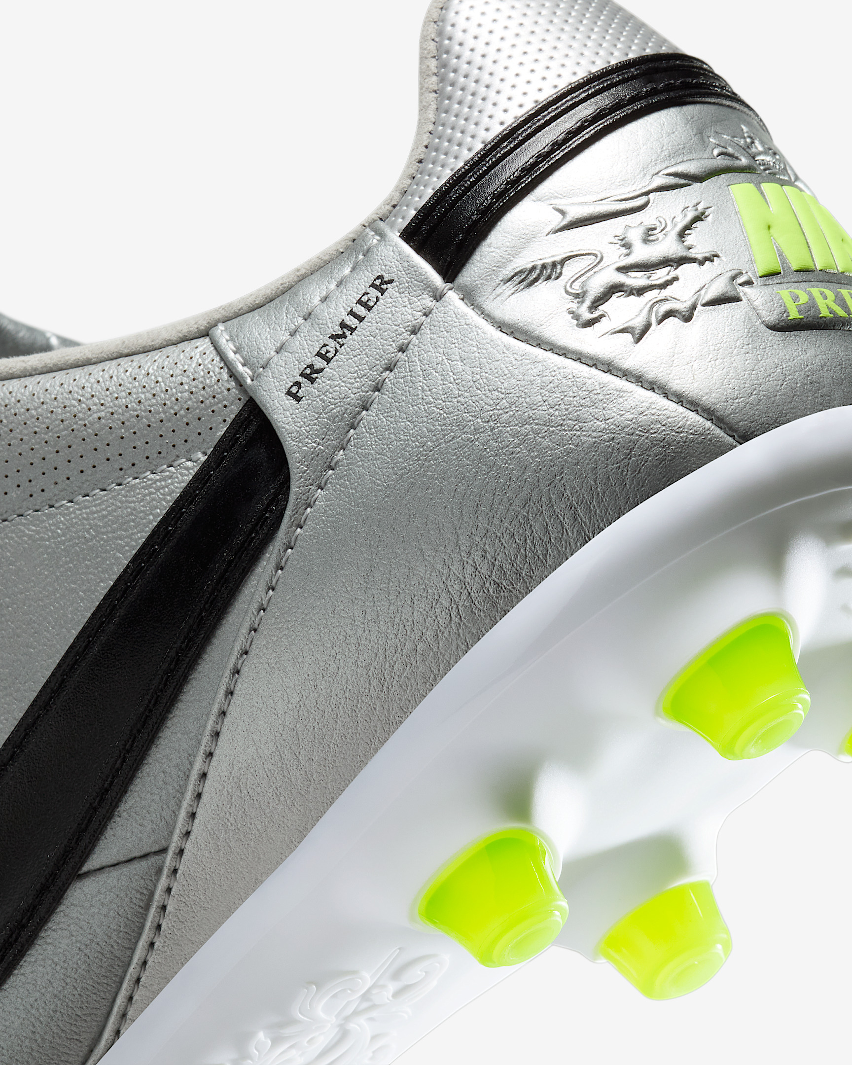 Nike Premier 3 Firm-Ground Low-Top Soccer Cleats - 9