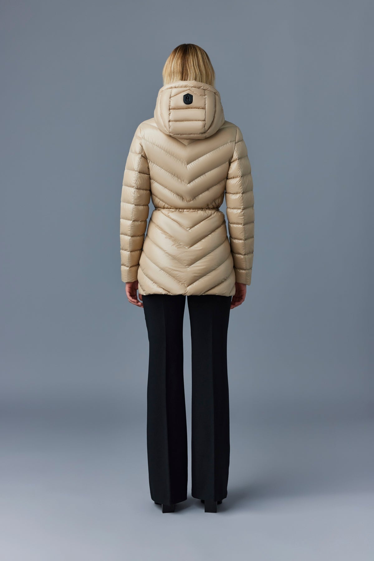 ARITA Light down jacket with hood - 4
