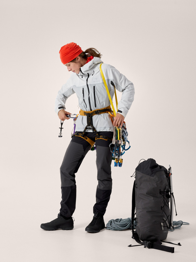 Arc'teryx Alpha Jacket outlook