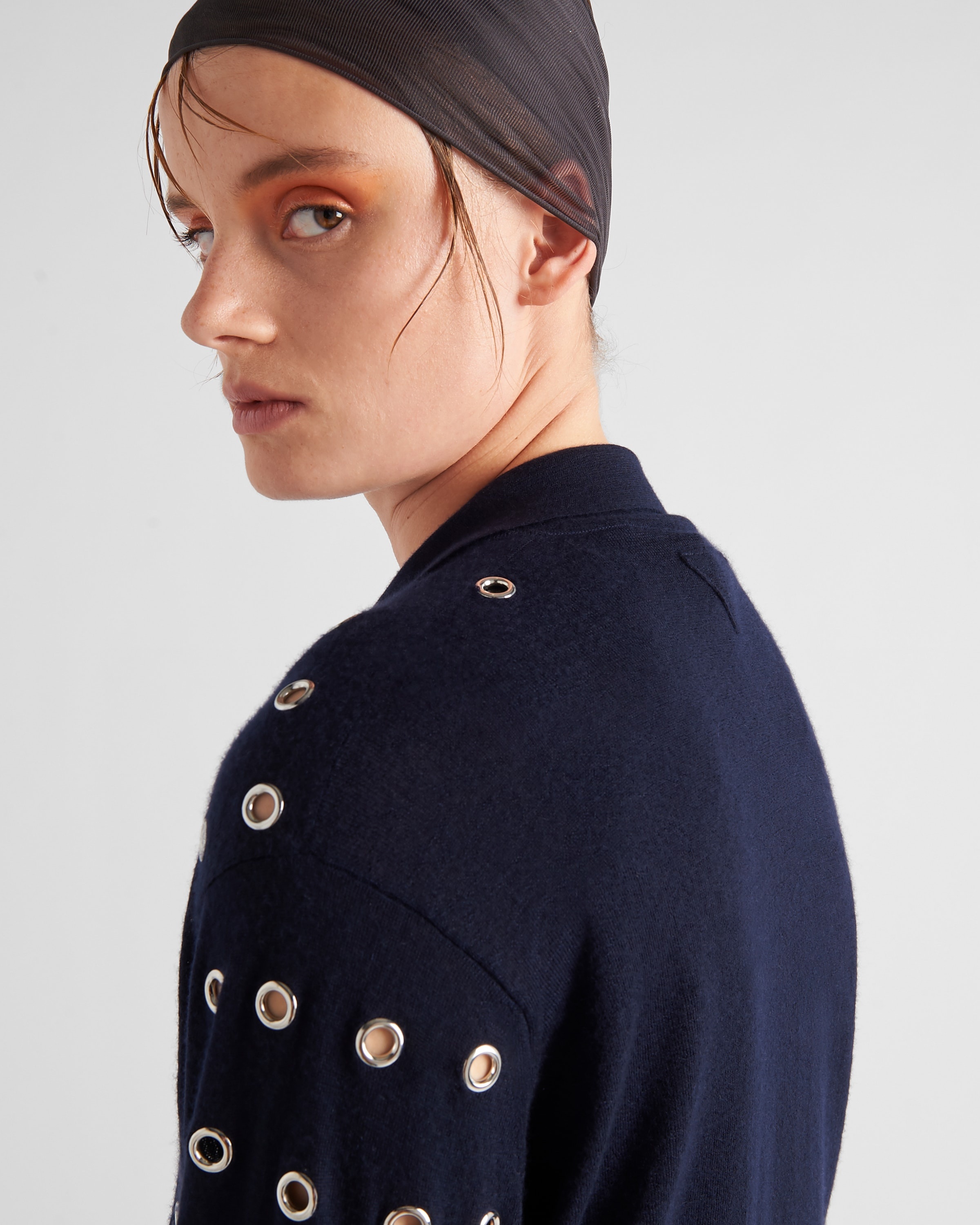 Cashmere polo shirt with grommets - 4