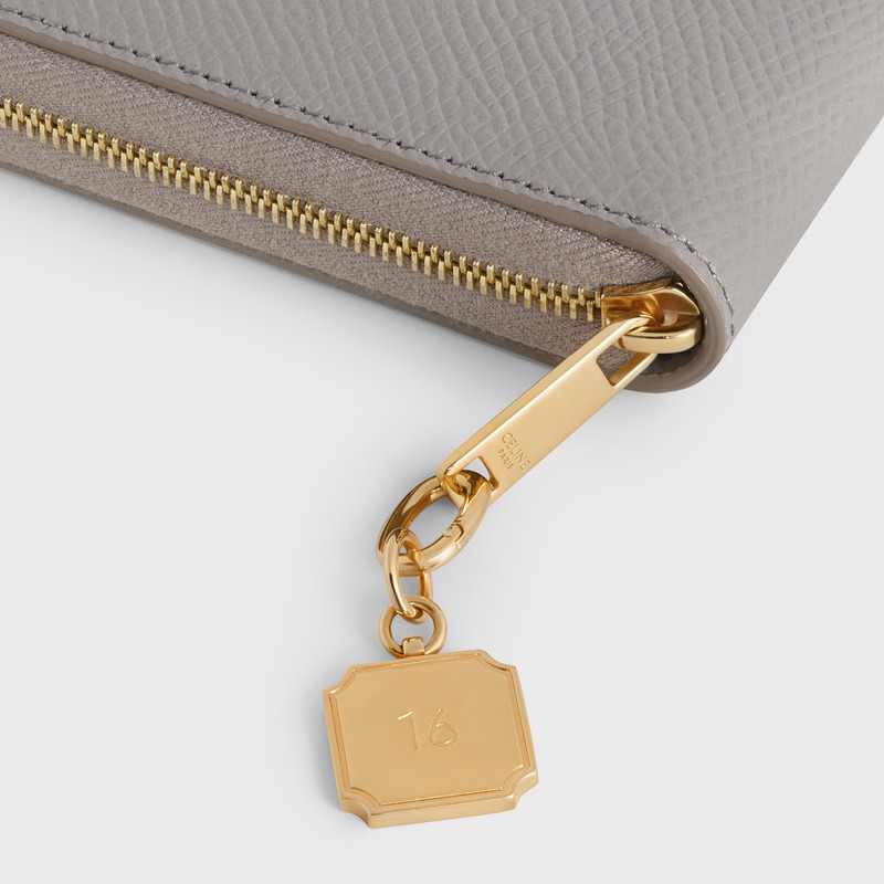 CELINE 16 CHARM in Brass outlook