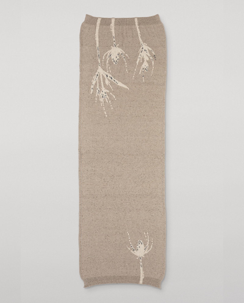 Wild Thistle Intarsia Natural Cashmere Wrap 5