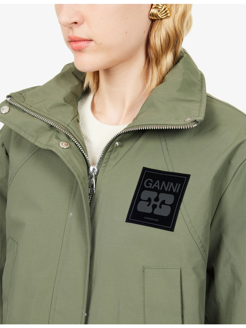 Oversized Logo-Patch Nylon Parka Coat - 5