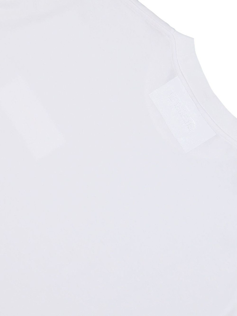 taped logo T-shirt 4