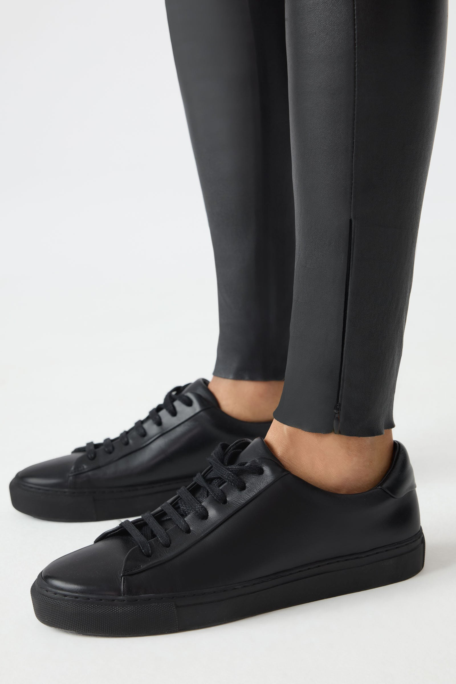 NAVI-Z Fitted Lamb Leather Legging - 5