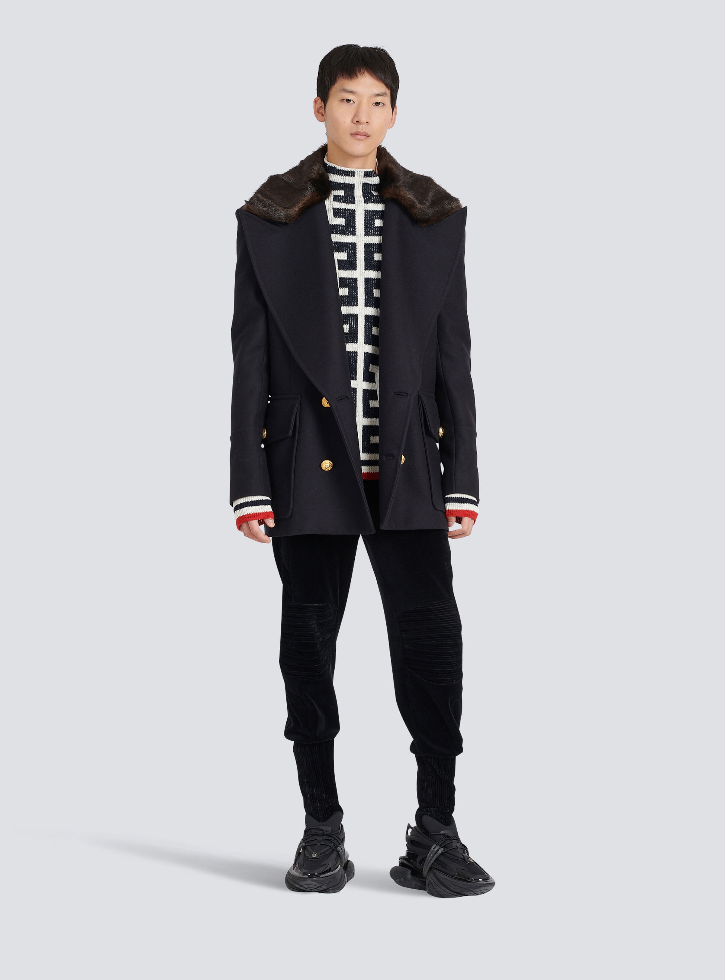 Unisex - Six-button wool coat with detachable collar - 3