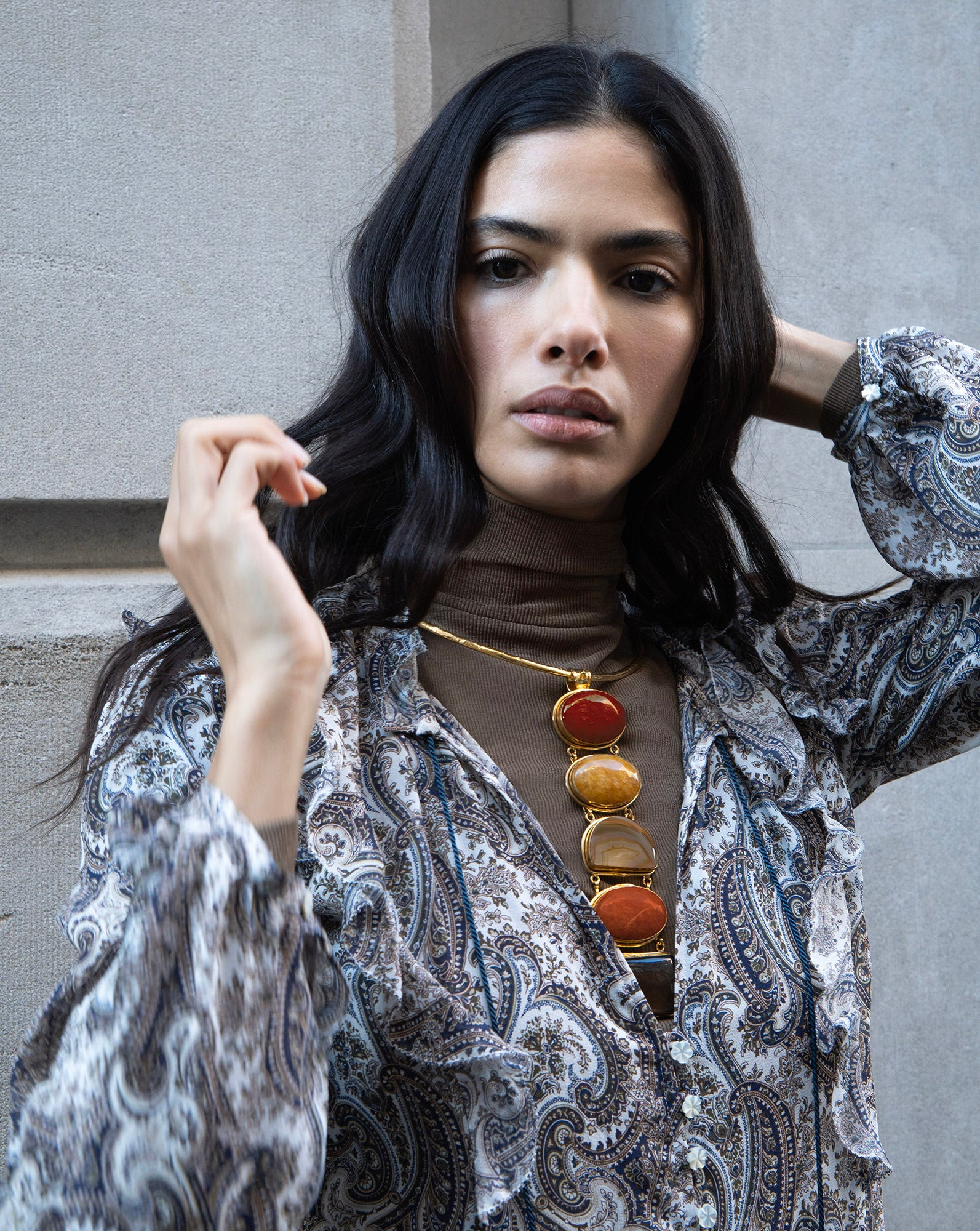 TORQUE SEMI-PRECIOUS STONE NECKLACE - 2
