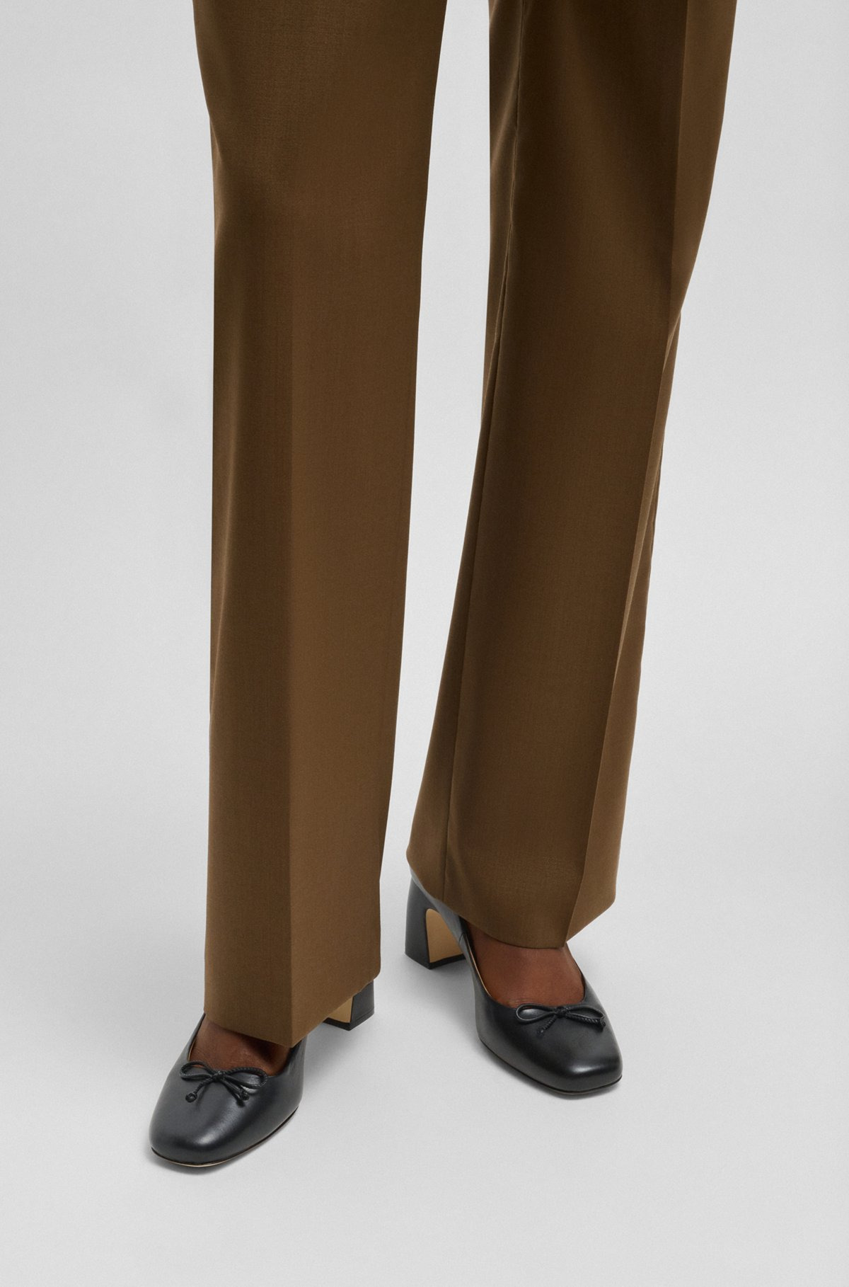 HEELED PUMPS IN NAPPA LEATHER WITH DOUBLE B MONOGRAM - 4