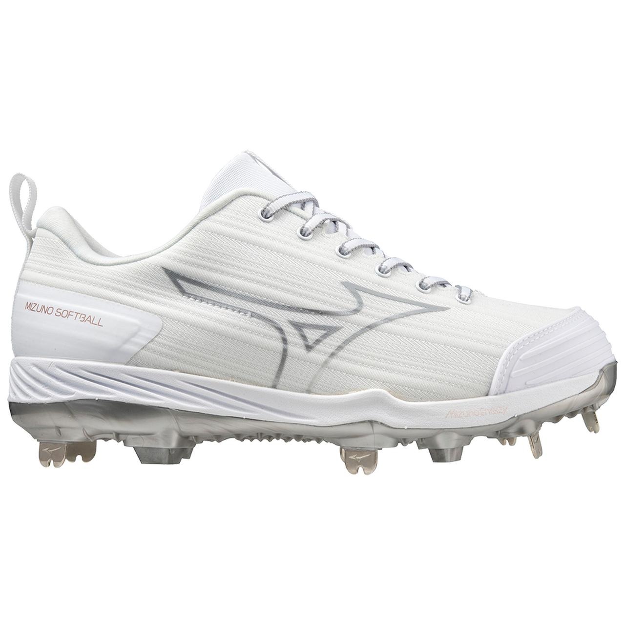 Mizuno Sweep 6 Low Women's Metal Fastpitch Softball Cleat - 6