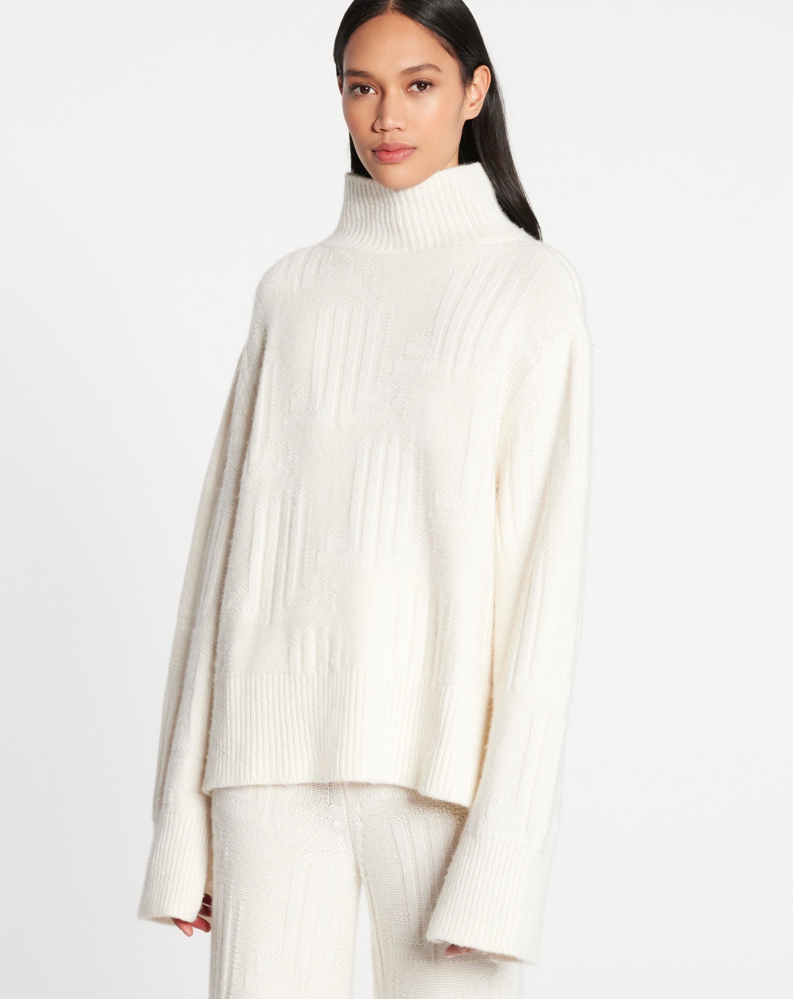 JL3D CASHMERE SWEATER - 3