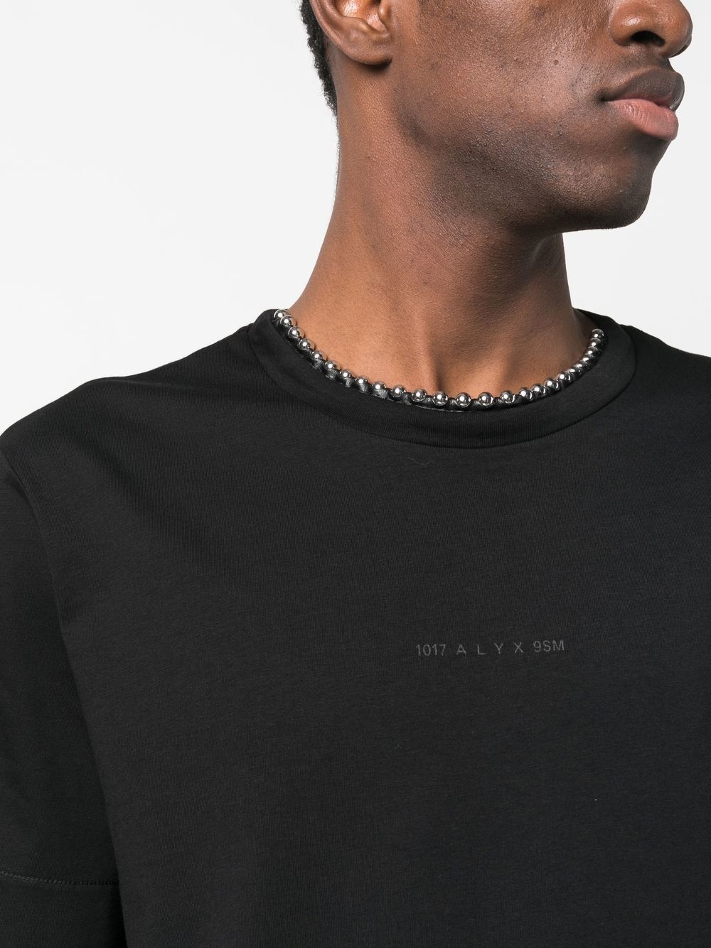logo-print short-sleeve T-shirt - 6