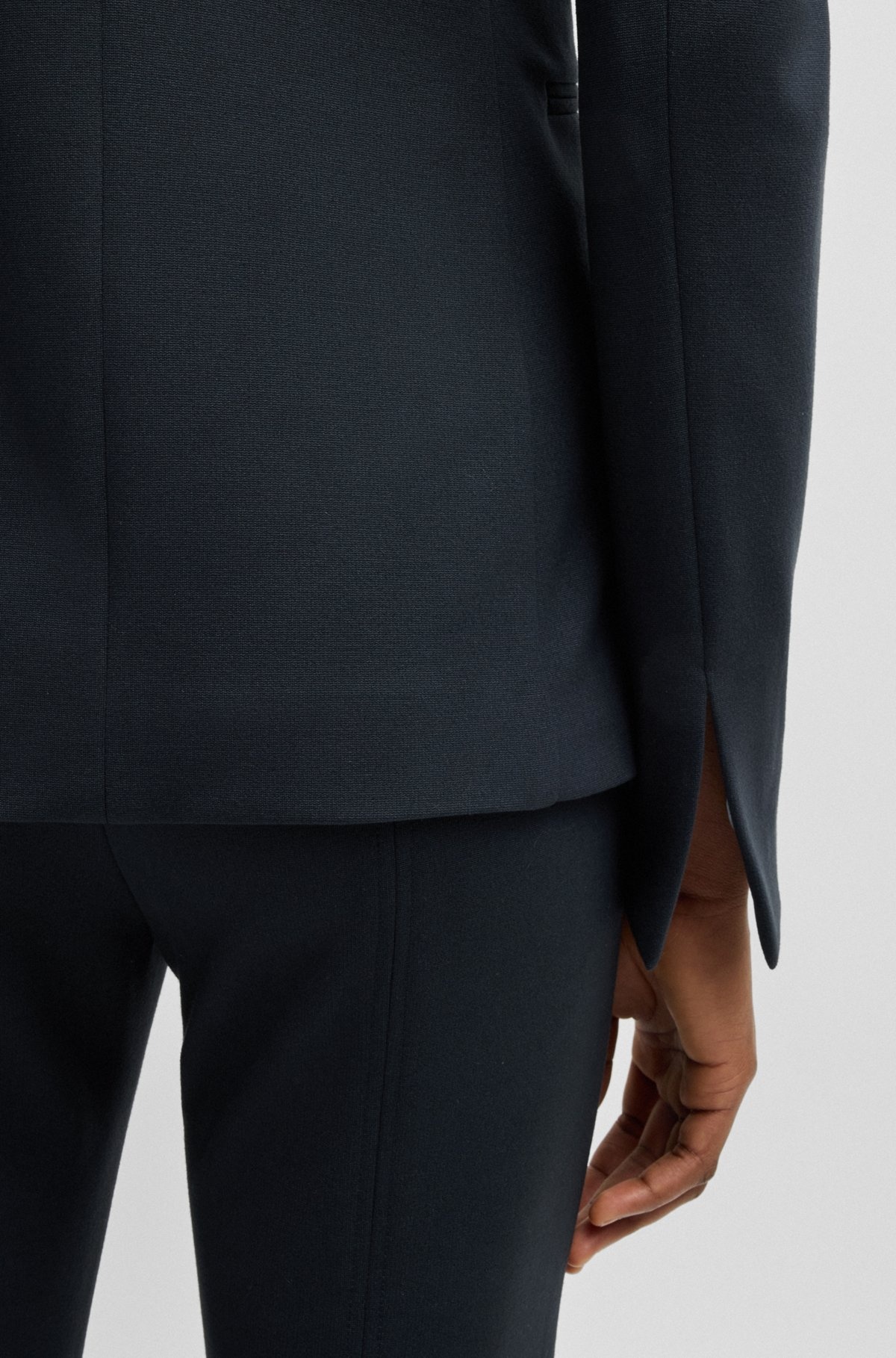 FITTED BLAZER IN STRETCH JERSEY - 6