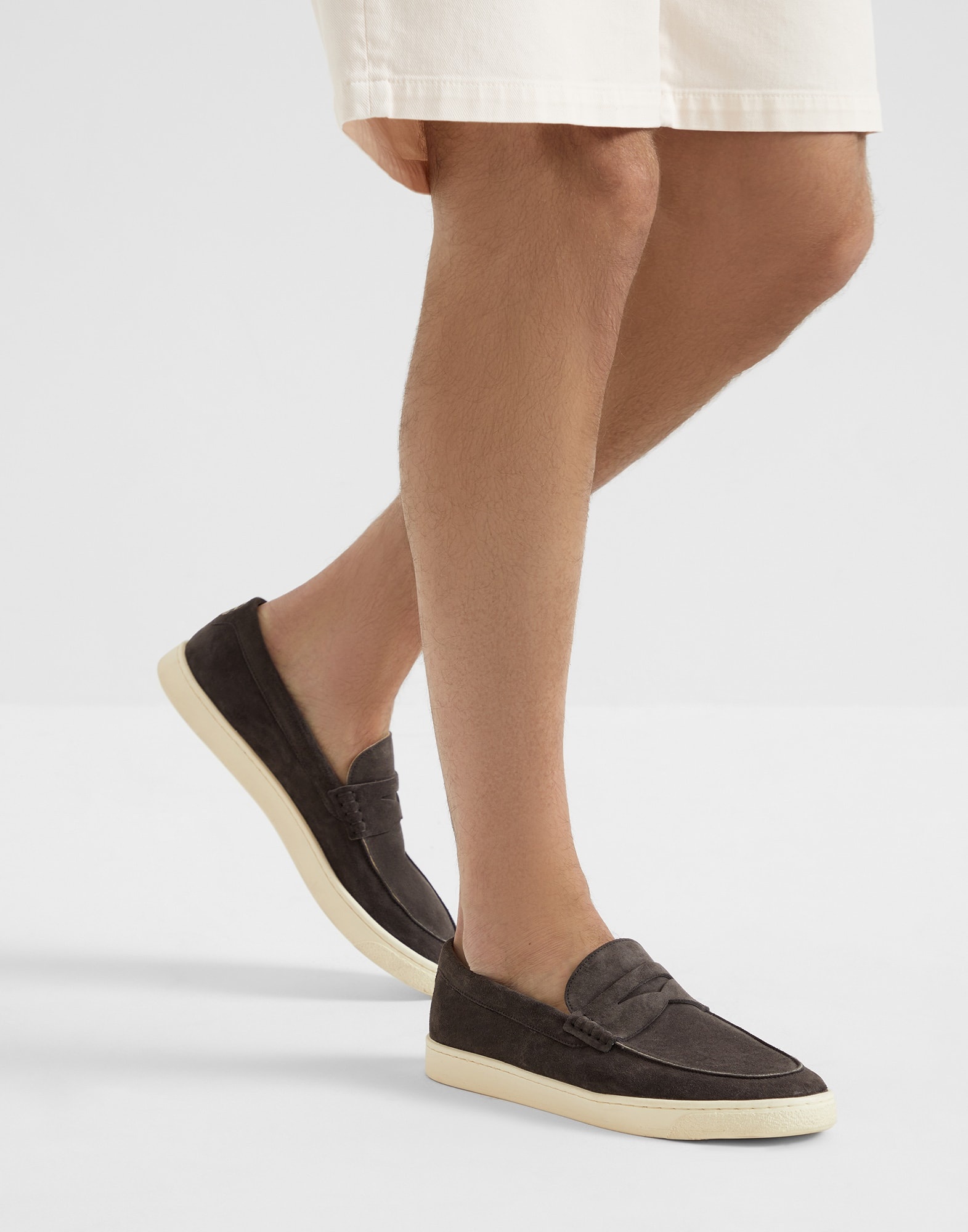 Washed suede loafer sneakers with natural rubber sole - 4