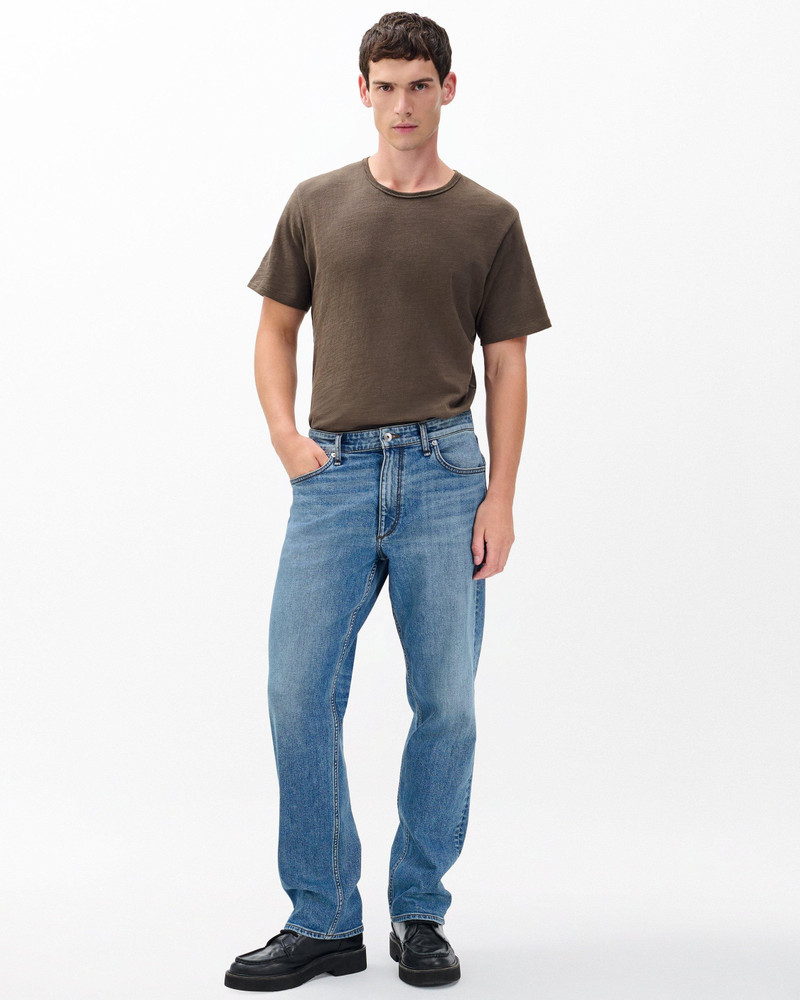 rag & bone Fit 4 Straight Jeans
Authentic Stretch in Damian outlook