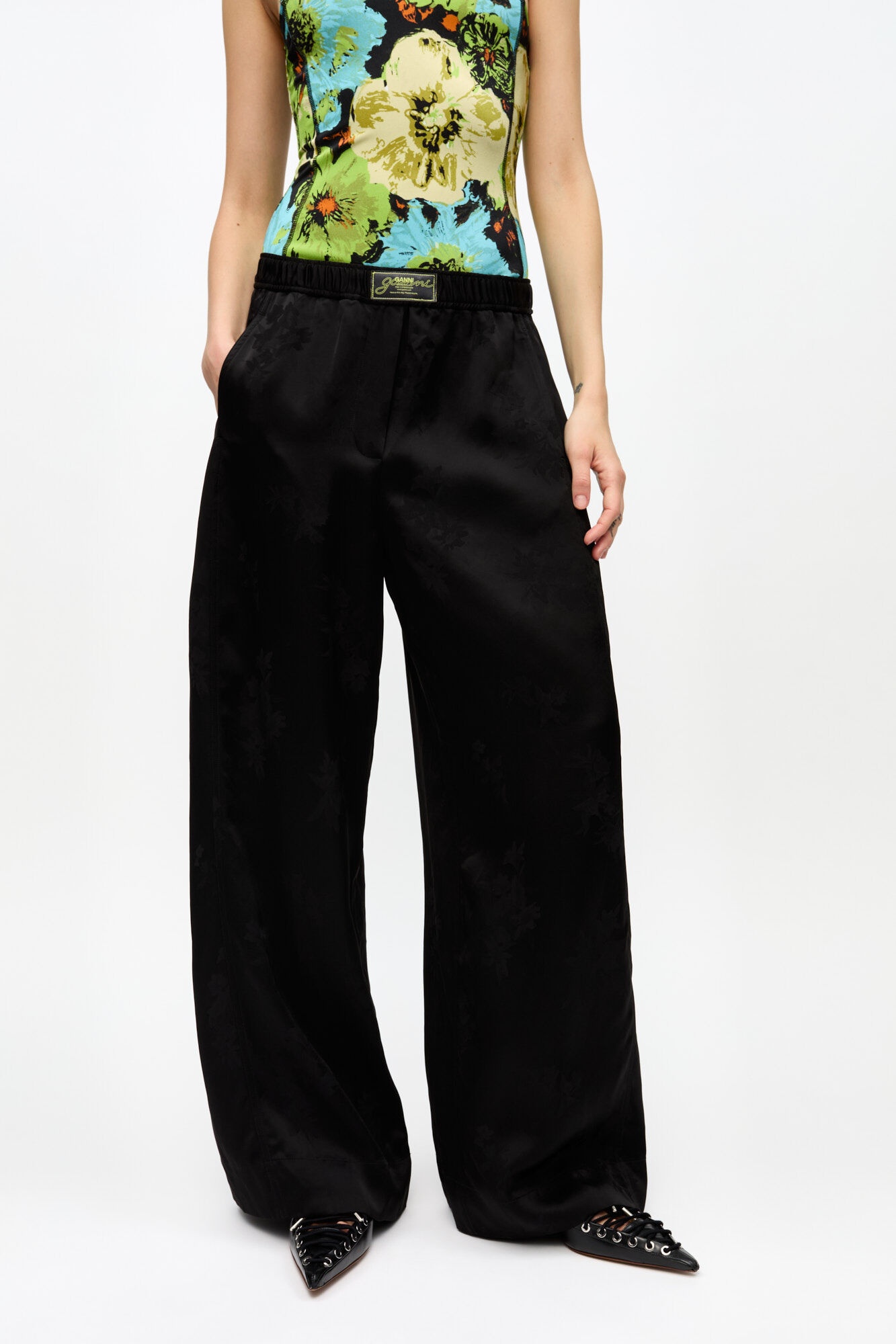 BLACK SATIN JACQUARD PANTS - 3