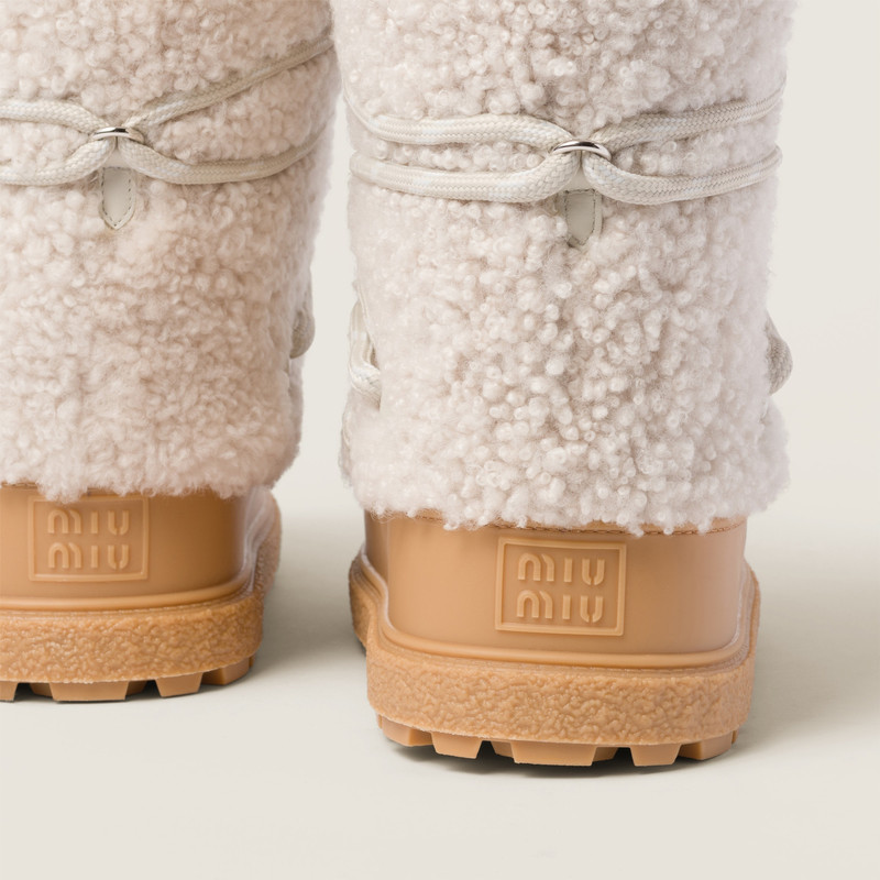 Shearling après-ski boots 2