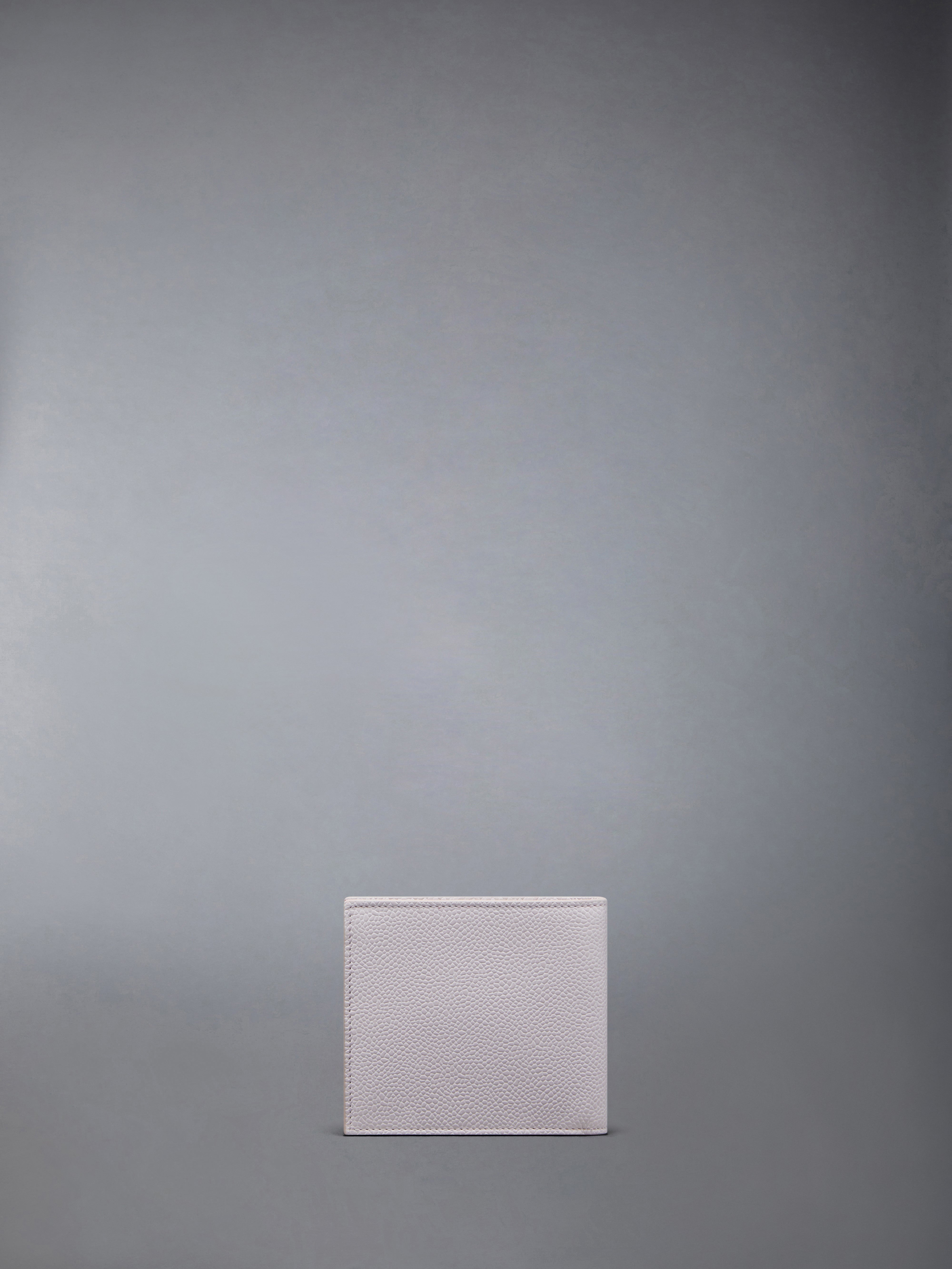 PEBBLE GRAIN BIFOLD - 2